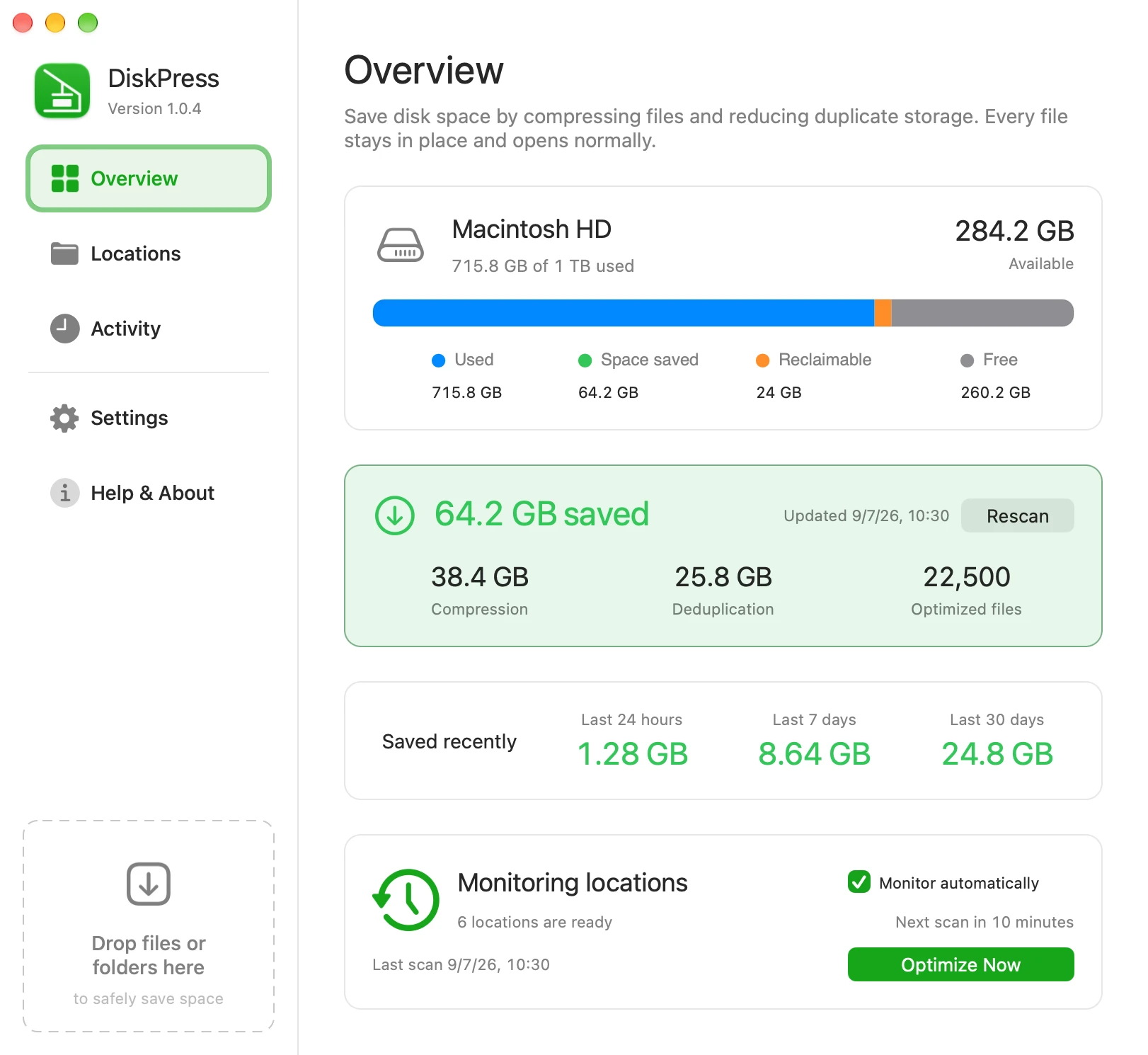 DiskPress Overview in light appearance showing disk space, compression and deduplication savings, recent savings, and enabled background monitoring.